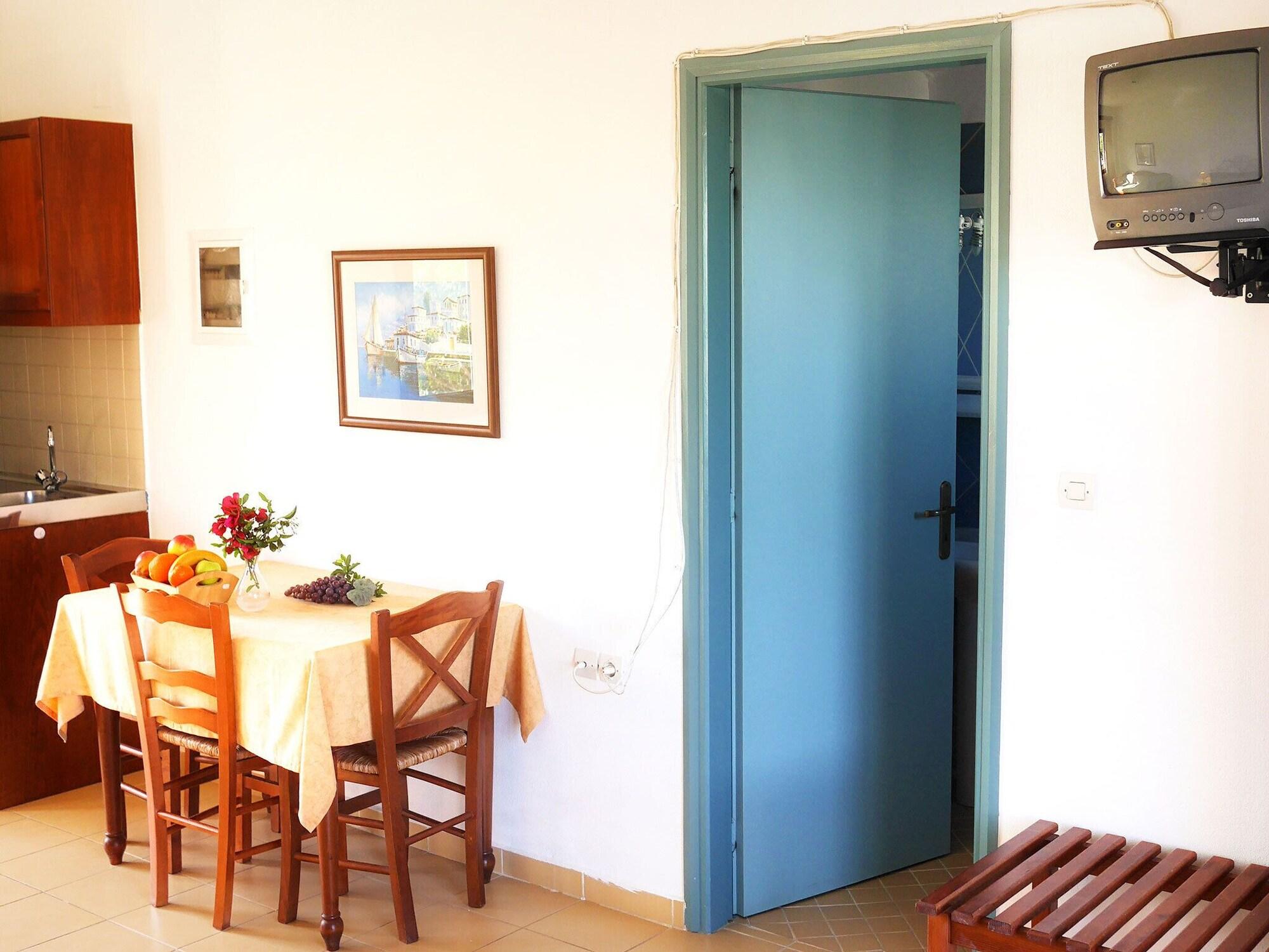 Areti 2* Chania (Crete)
