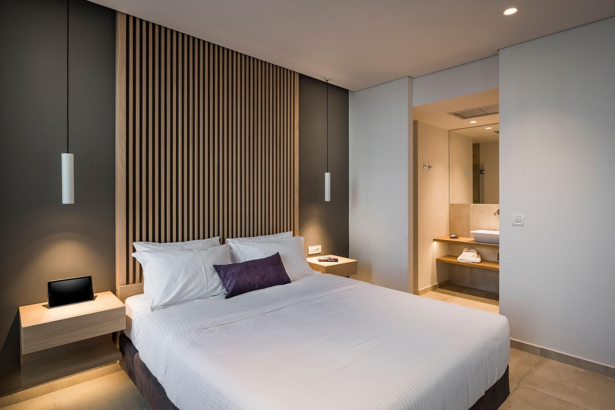 Trianon Luxury & 4* Chania (Crete)