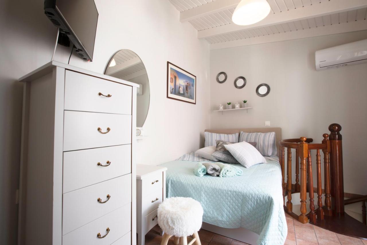 Villaki Sar In Chania Villa Chania (Crete)