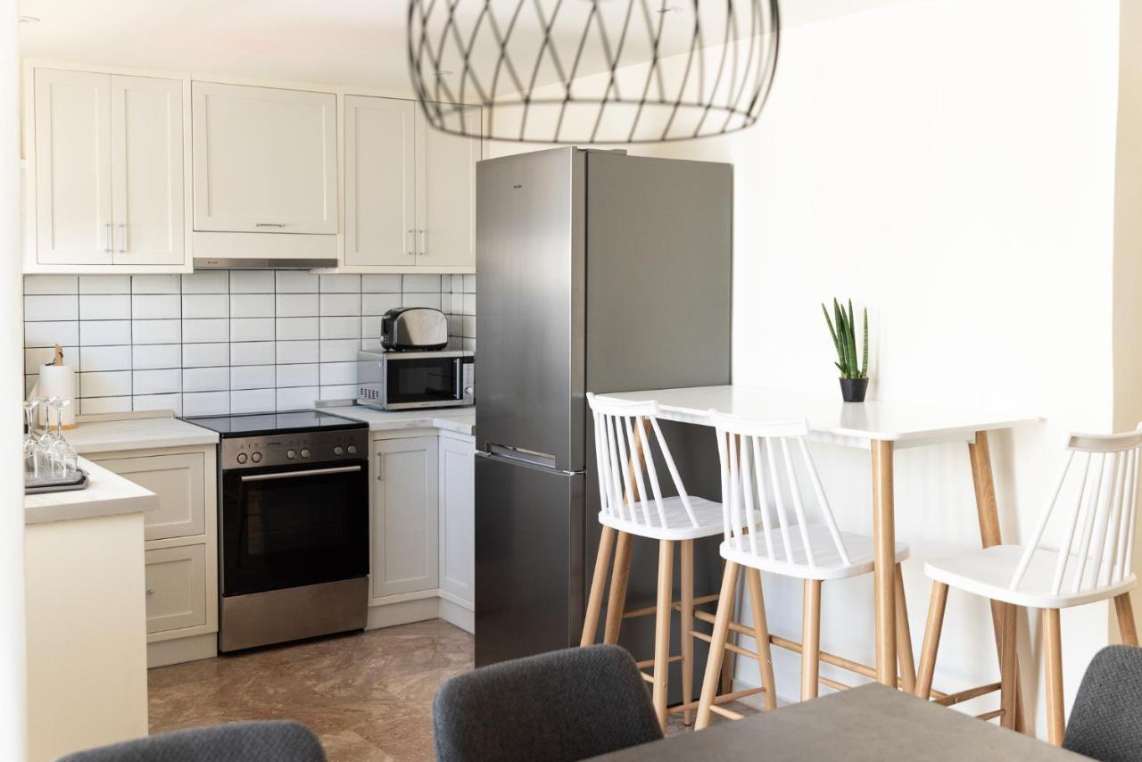 Dream Casa By The Sea By 8essentially Apartment