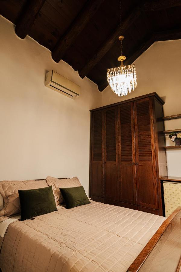 Villa Your-villa, In Crete Chania (Crete)