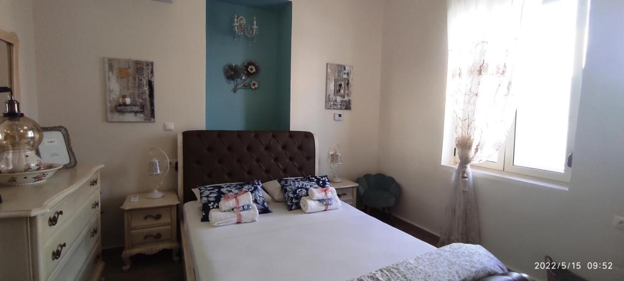 Blue Eyes Apartment Chania (Crete)