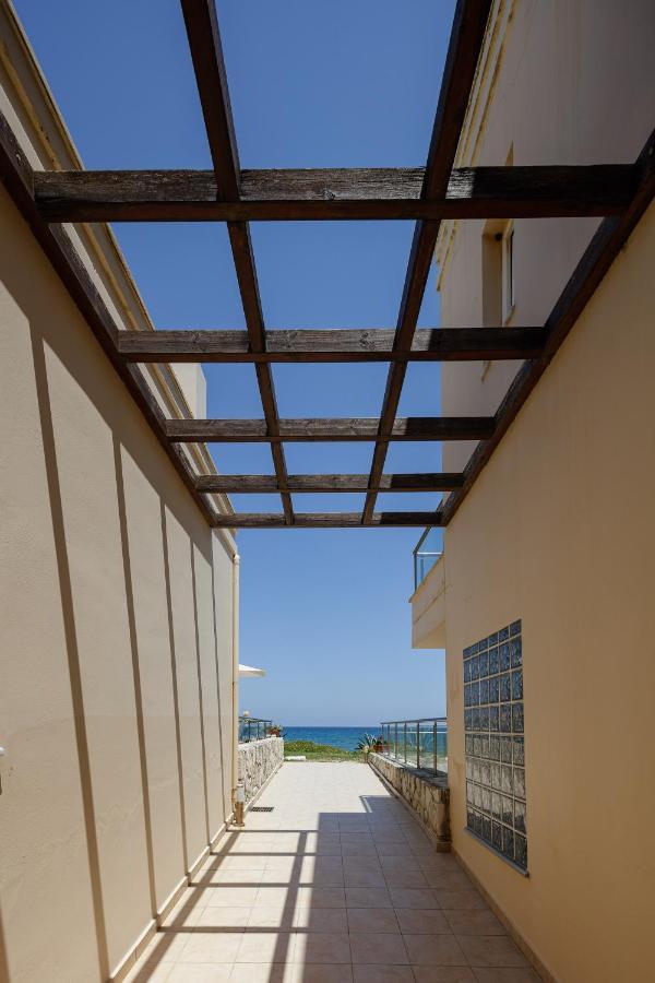 Adelphes Beachfront With Direct Connection To The Apartment Chania (Crete)