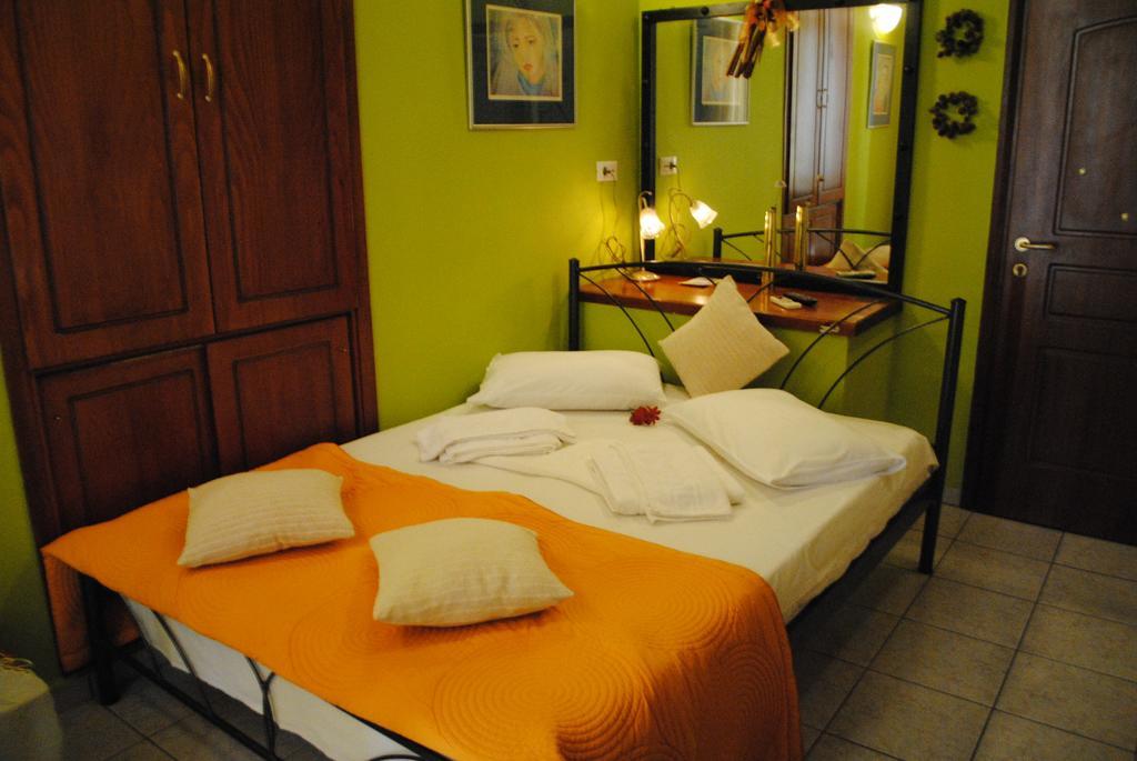 Traditional Idramon Hotel