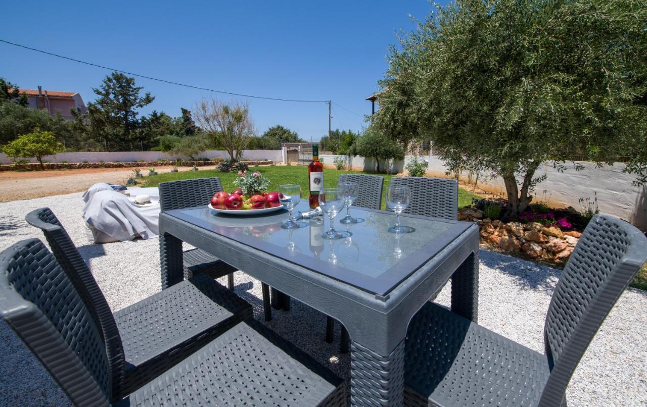 Casa Magnolia - Spacious In Heart Of Akrotiri Chania (Crete)