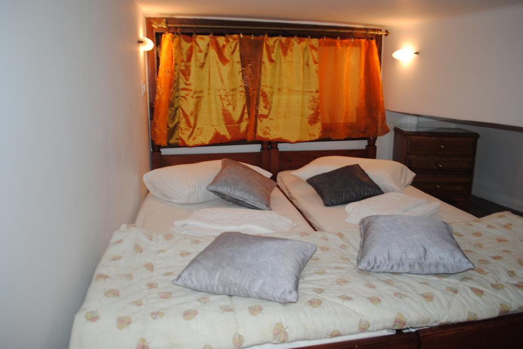 Traditional Idramon Hotel Hotel