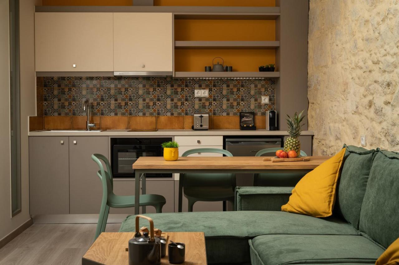 Dimitra Apts *