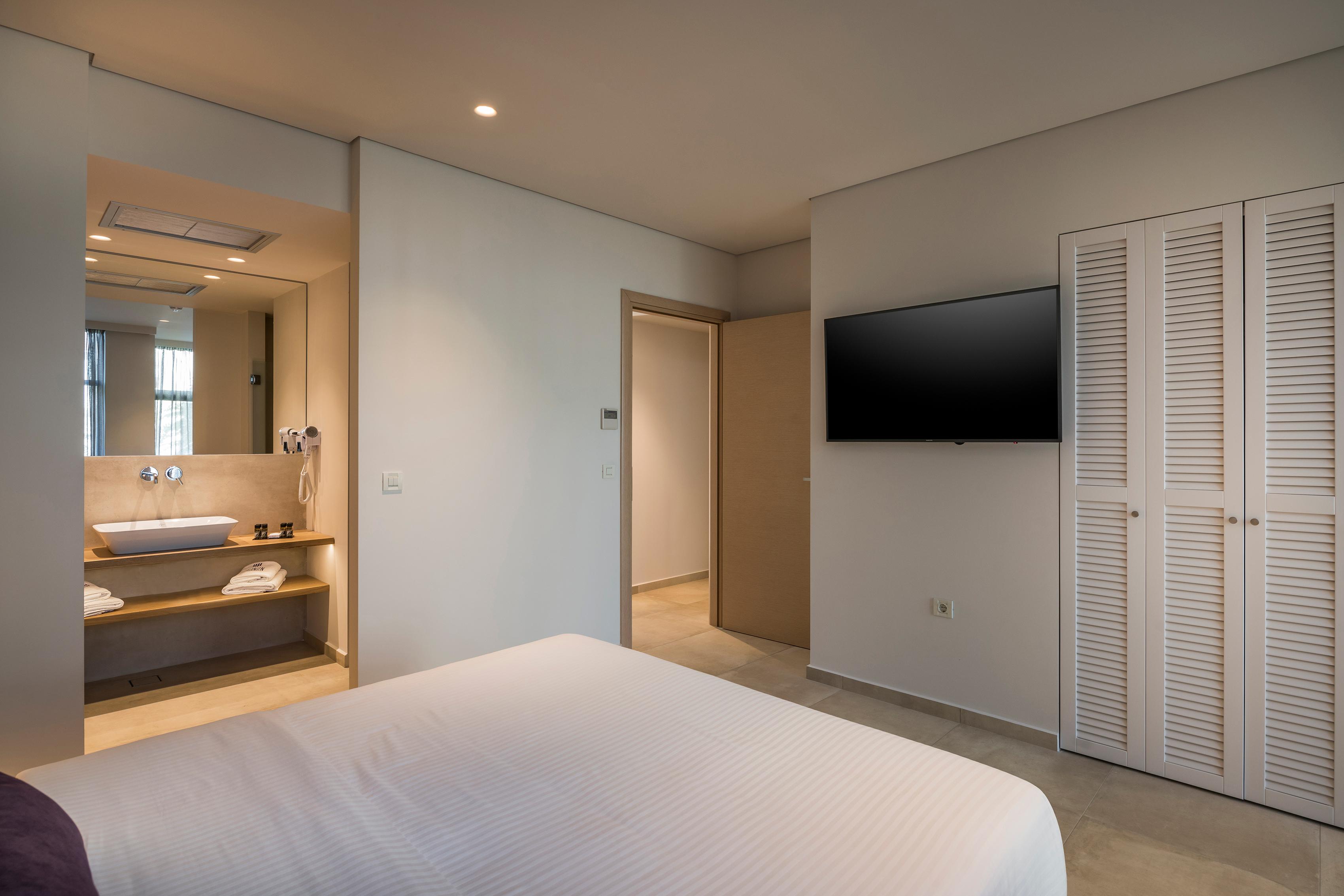 Aparthotel Trianon Luxury & Chania (Crete)
