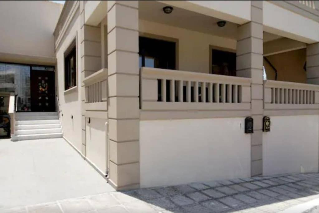 Apartment With Premium Facilities *
