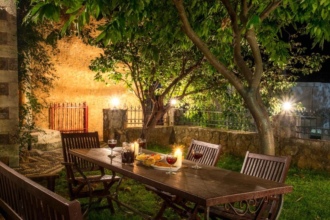 Ifigenia Lux Maisonette In Oldtown And In Theriso Vilage 14 Km Outside Of Chania Apartment *