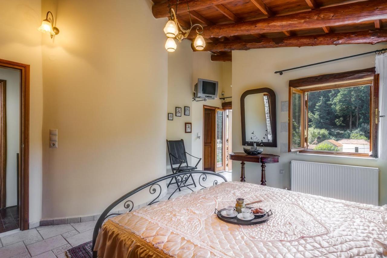 Ifigenia Lux Maisonette In Oldtown And In Theriso Vilage 14 Km Outside Of Chania Chania (Crete)