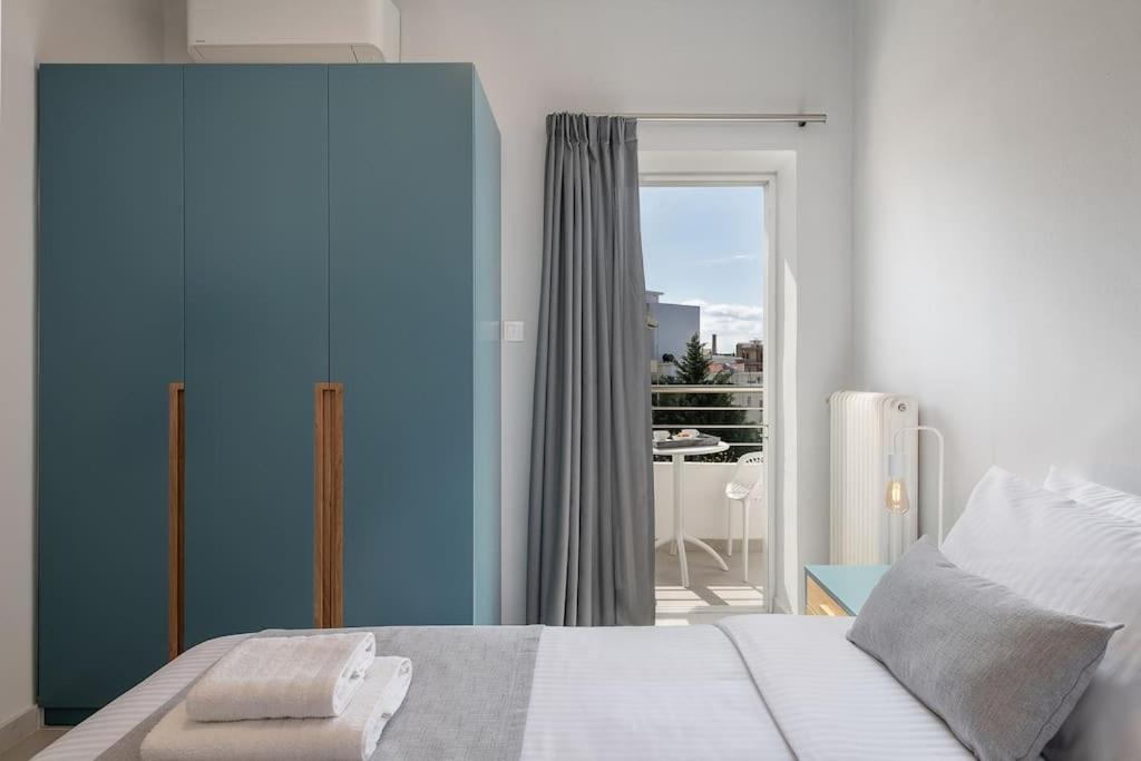 Apartment West