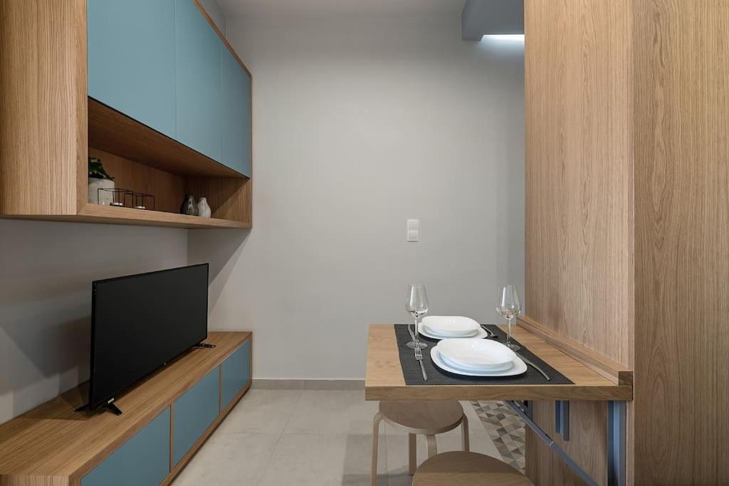Apartment West