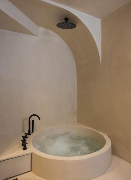 To Ble Hani, The Old Town House Villa Chania (Crete)