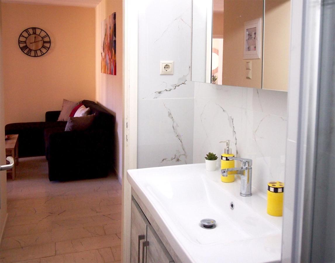 Charming In Halepa! Apartment *