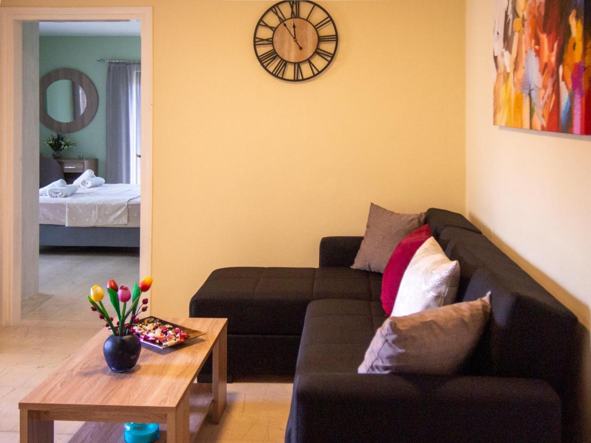 Charming In Halepa! Apartment