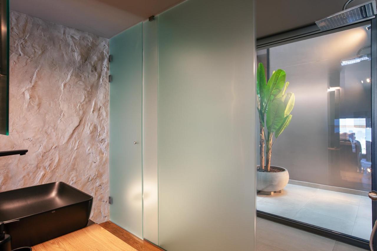 Omma Villa *