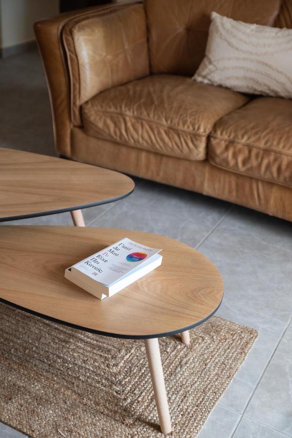 Apartment Destino Overlooking The Venetian Port Of Chania *