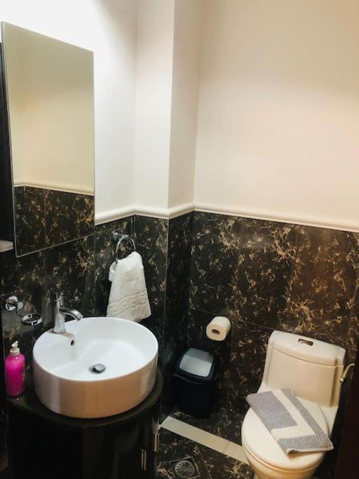 Ariadni's 2 Appartement