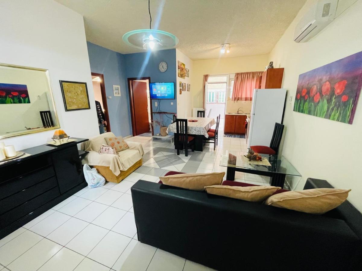 Apartment Nea Chora Cozy Close To The