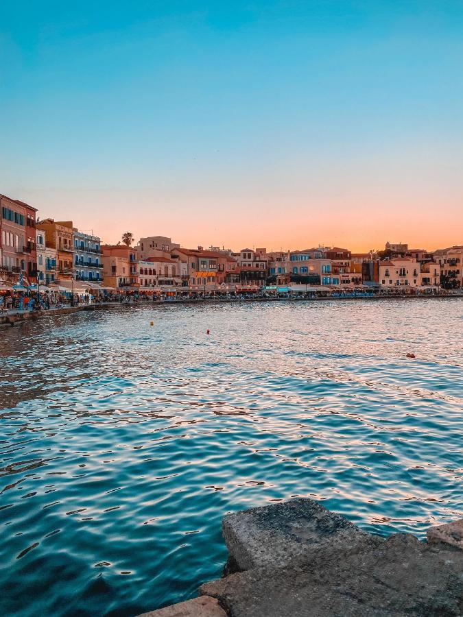 Apartment Destino Overlooking The Venetian Port Of Chania Chania (Crete)