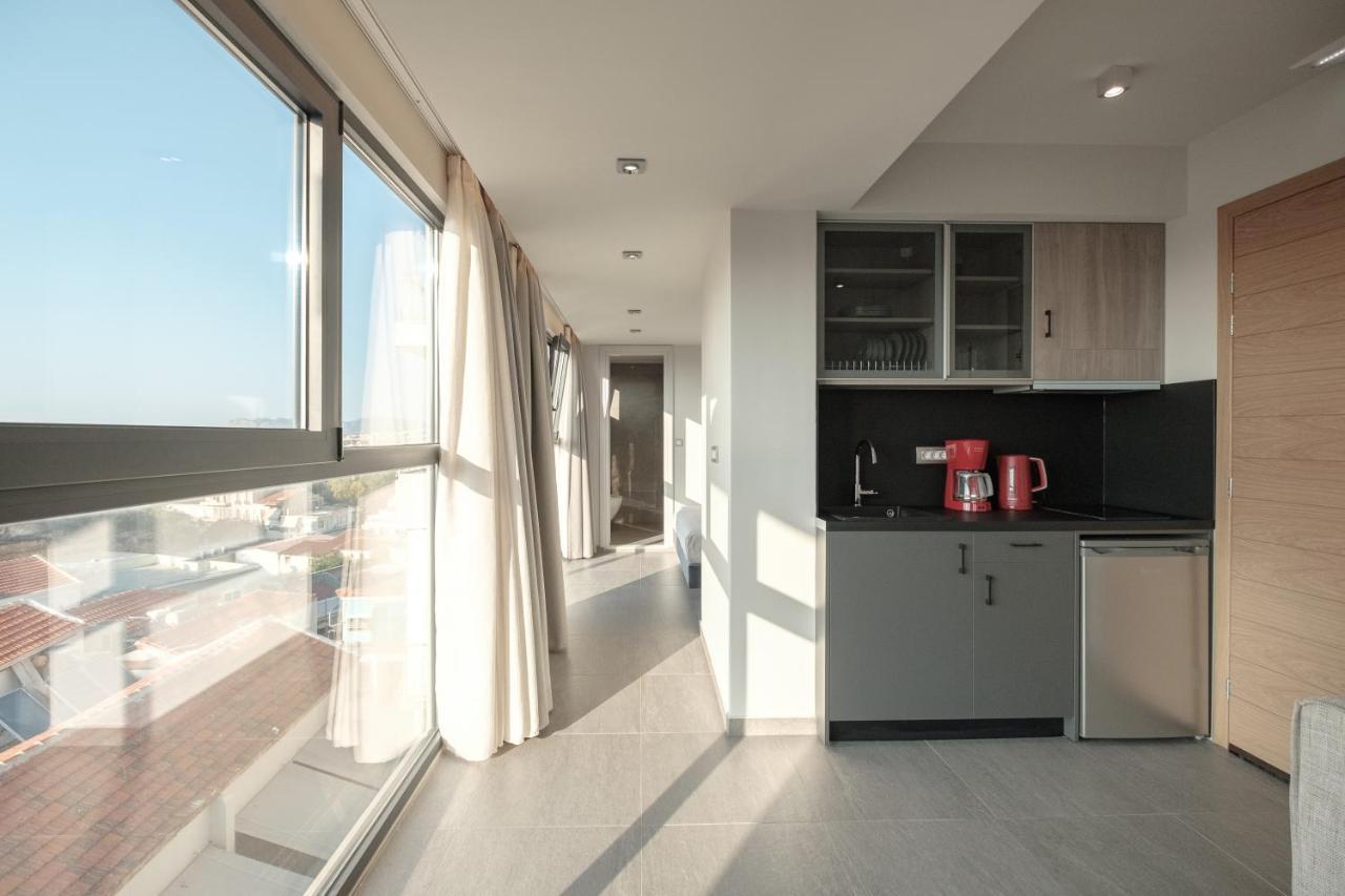 Sky-high Penthouse W. Stunning Views - 01 Apartment