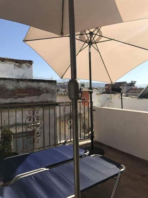Traditional 3 Story Townhouse ,batta Hanem Holiday home