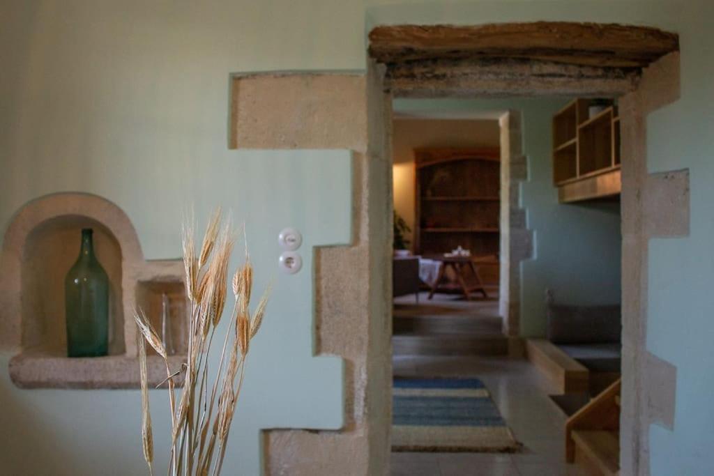Amygdalia Traditional House Holiday home *