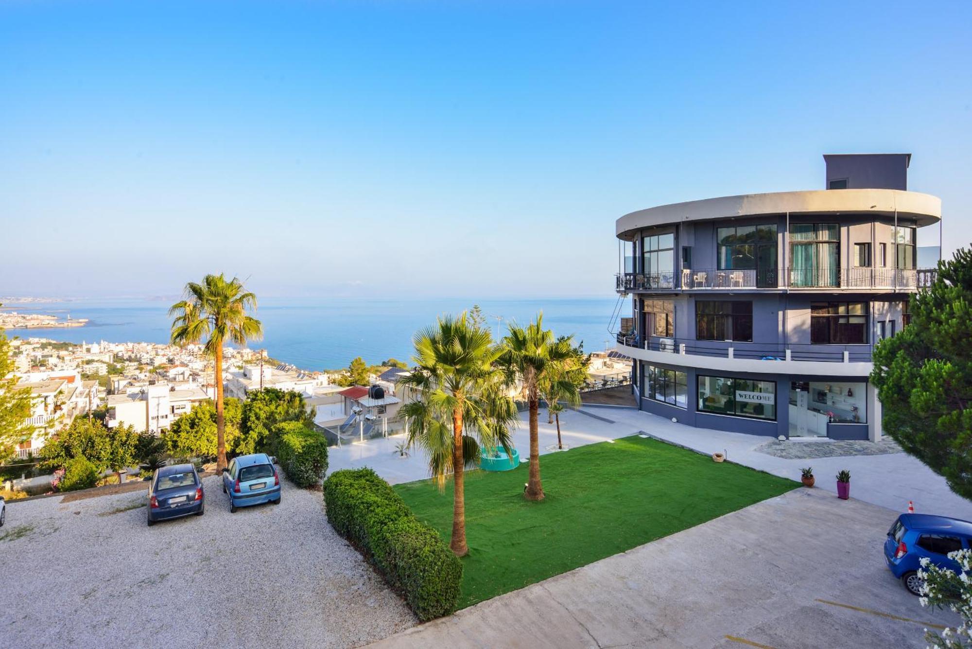 Apartment Loucerna Chania *