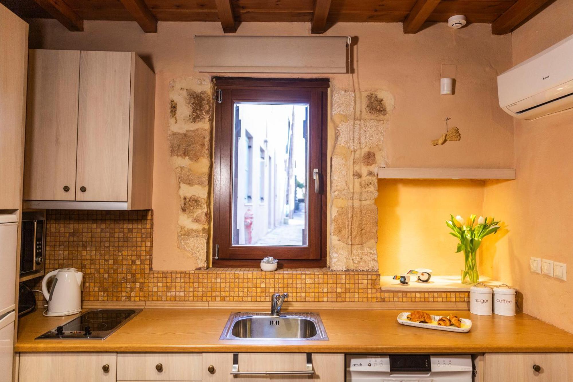 Athena's House Chania (Crete)