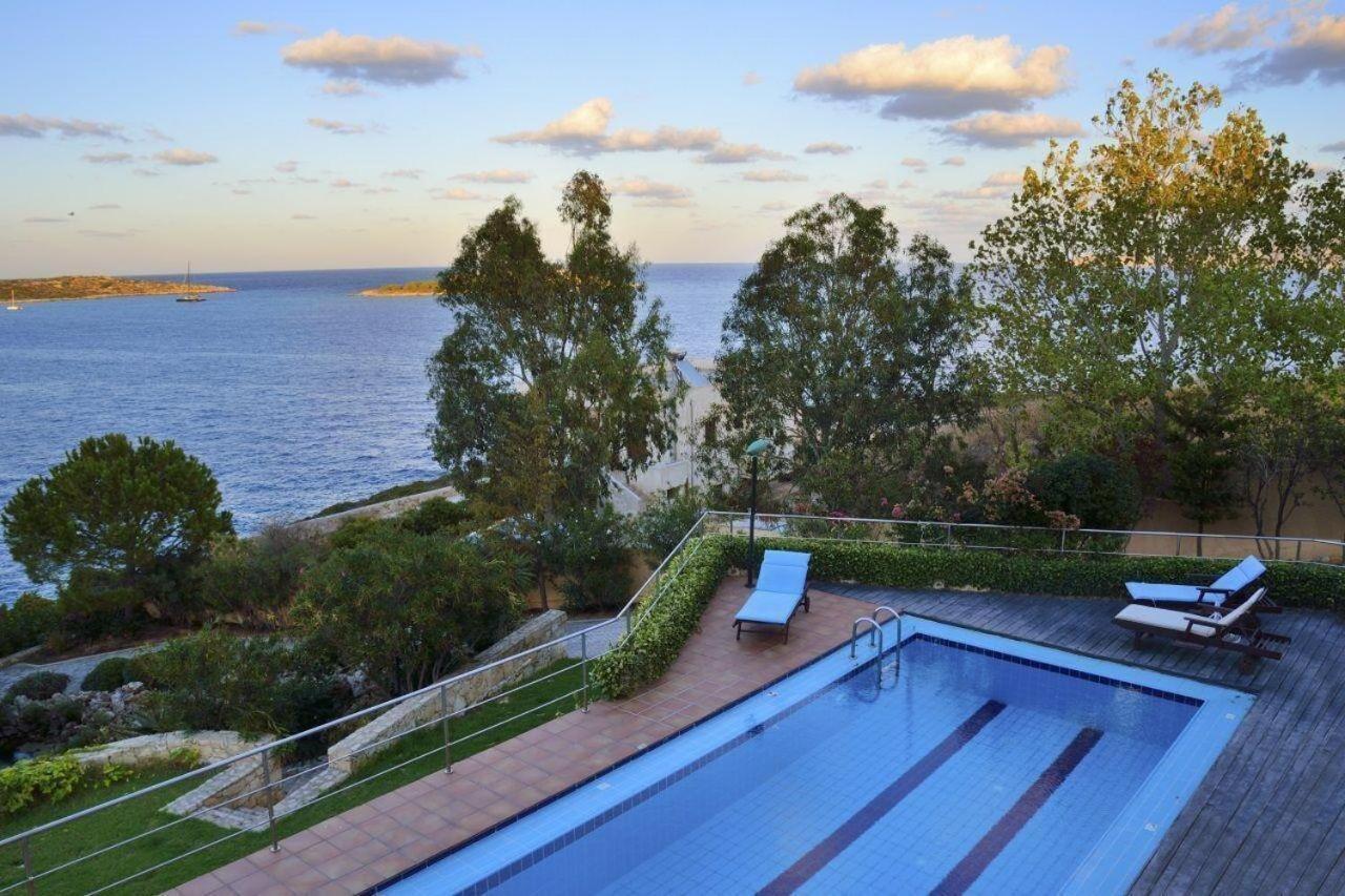 Chloe By The Sea Villa