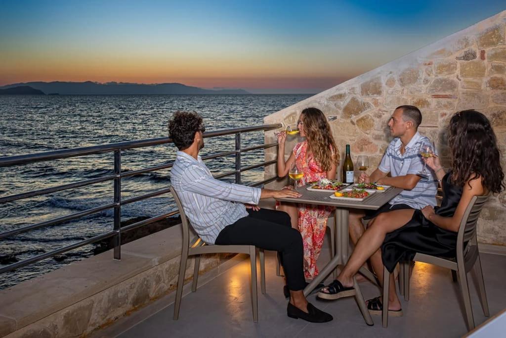 Hippocampo Waterfront * Chania (Crete)