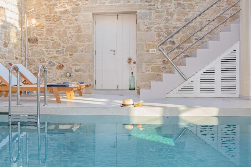 Hippocampo Waterfront Villa Chania (Crete)