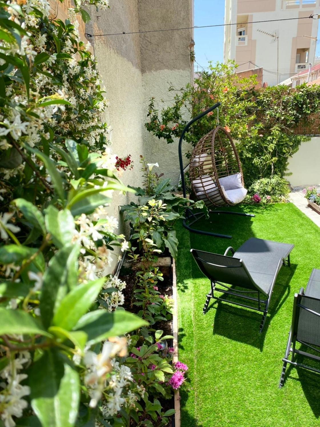 Ivy, 4 Minutes From The Sea Apartment *