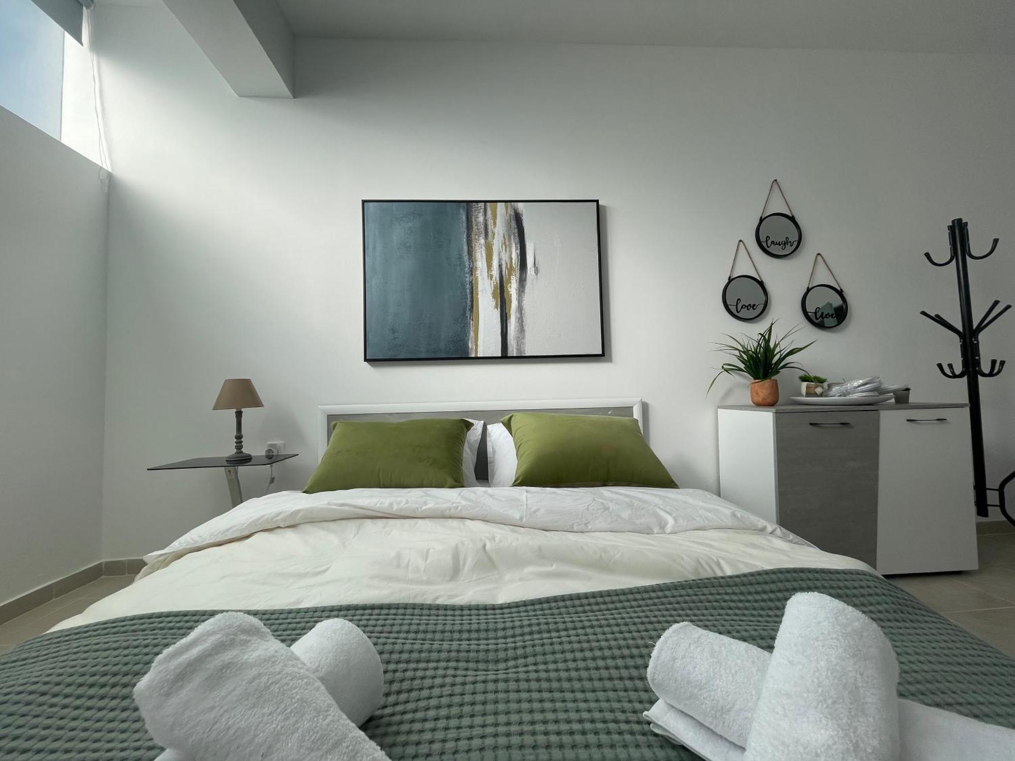 Aiolos Chania Center Luxury Near The Garden *