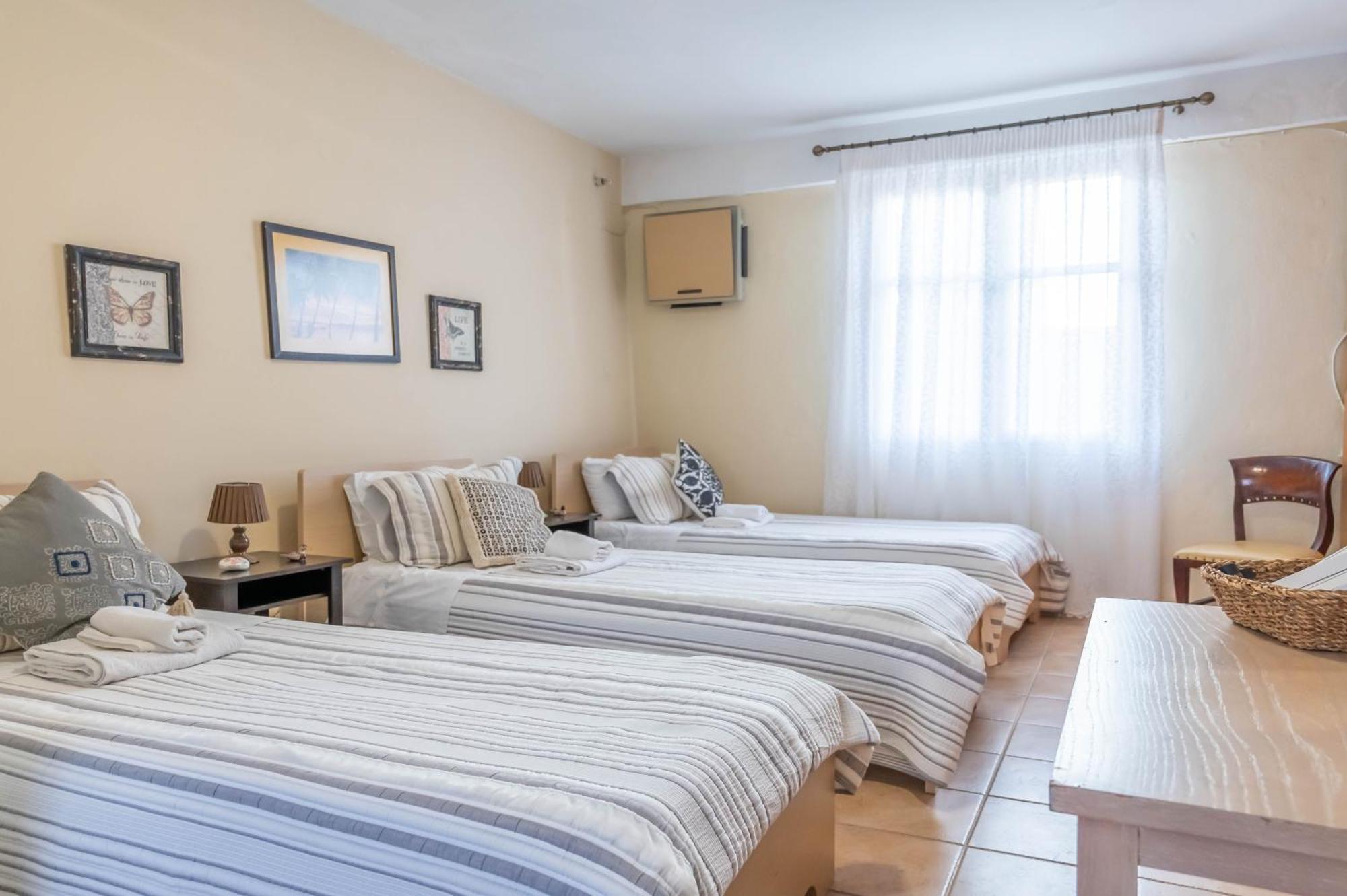 Holiday home Golden Nest
