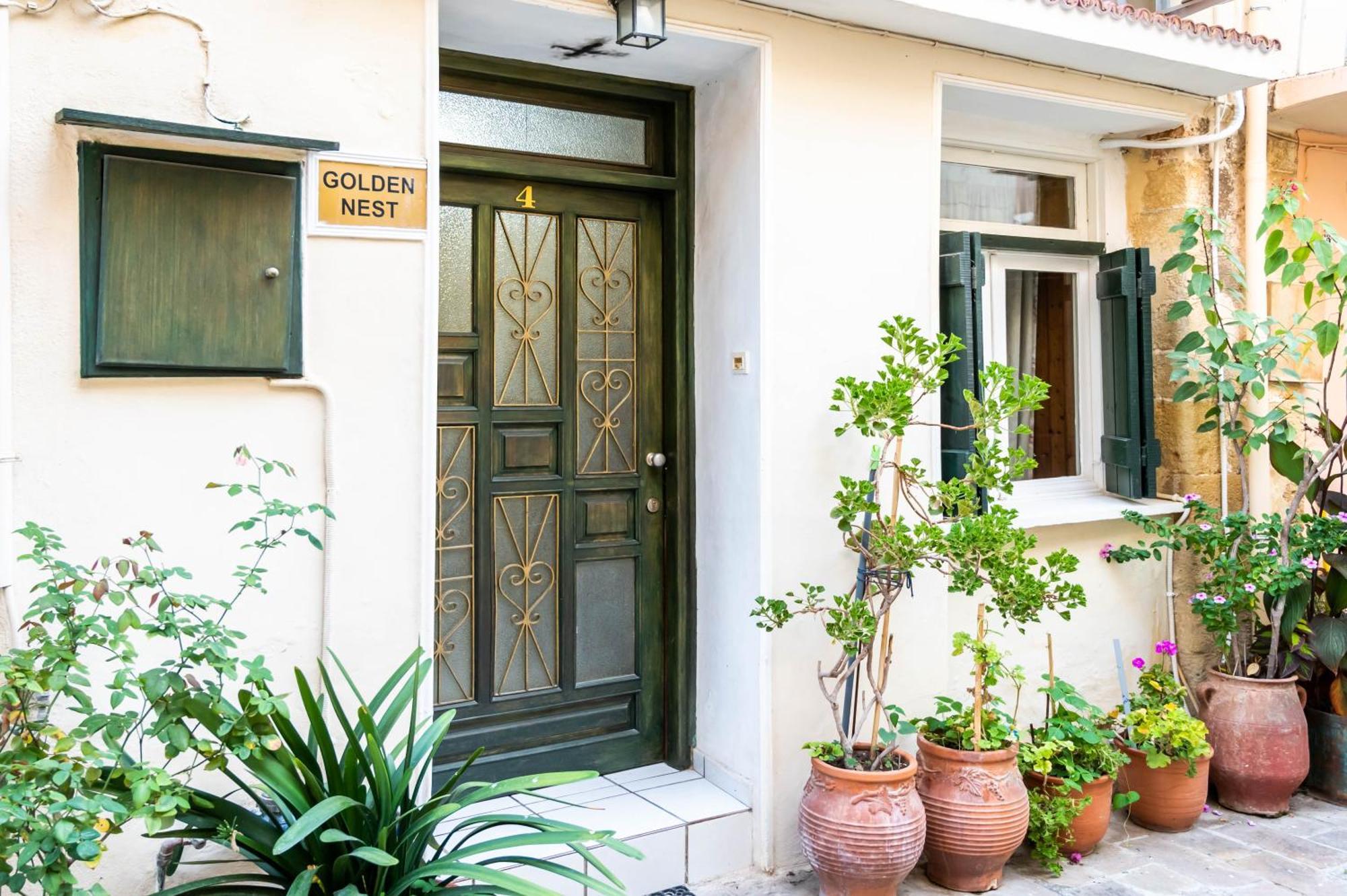 Golden Nest * Chania (Crete)