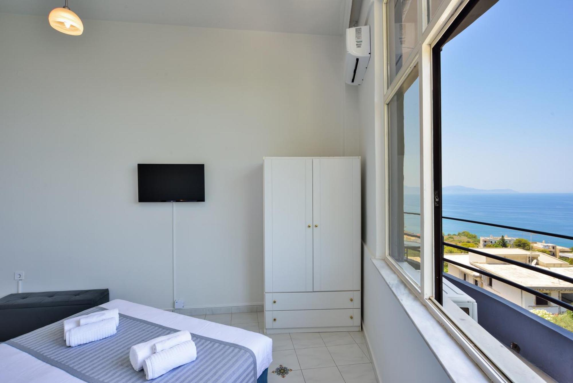 Loucerna Chania *