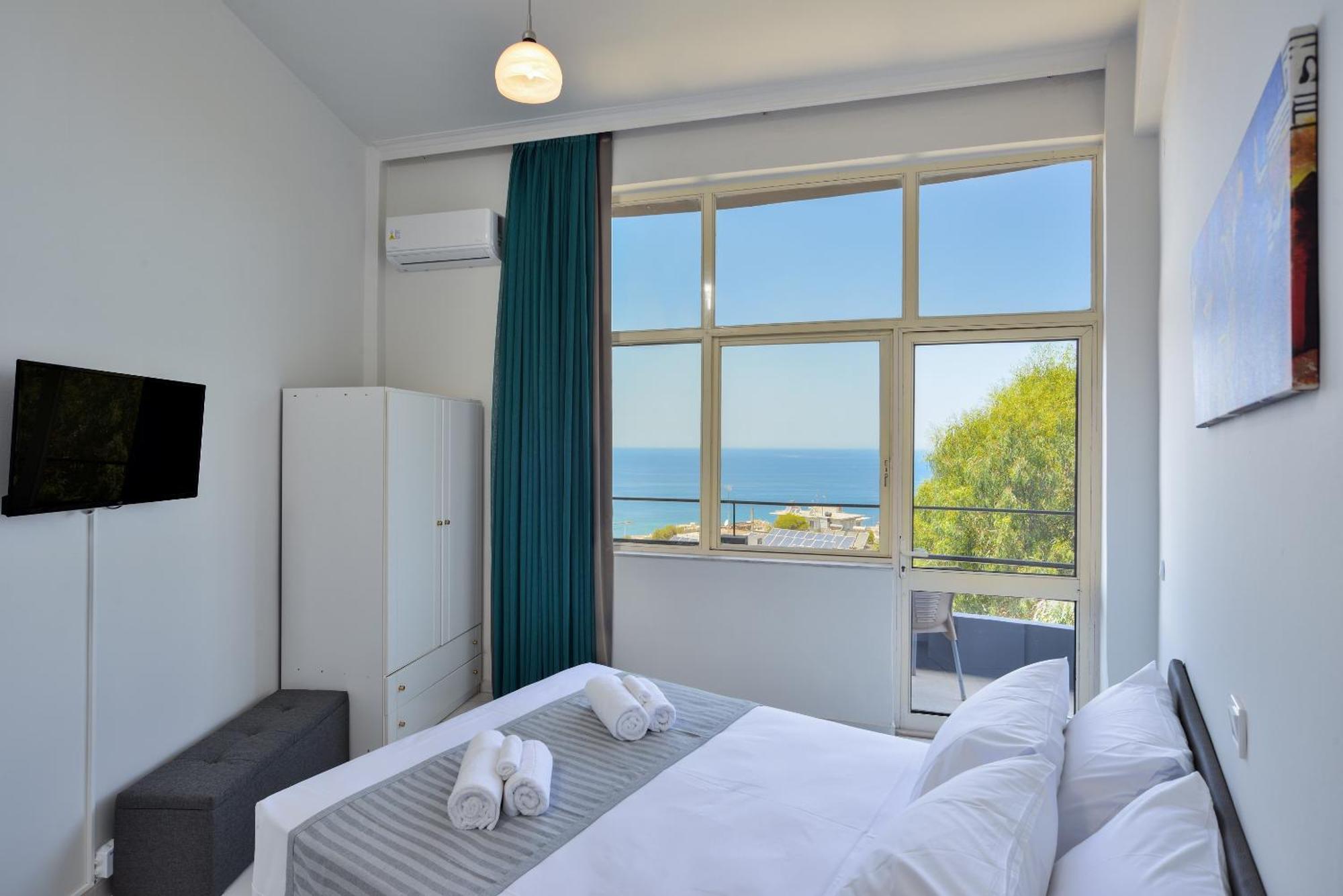 Loucerna Chania Apartment *