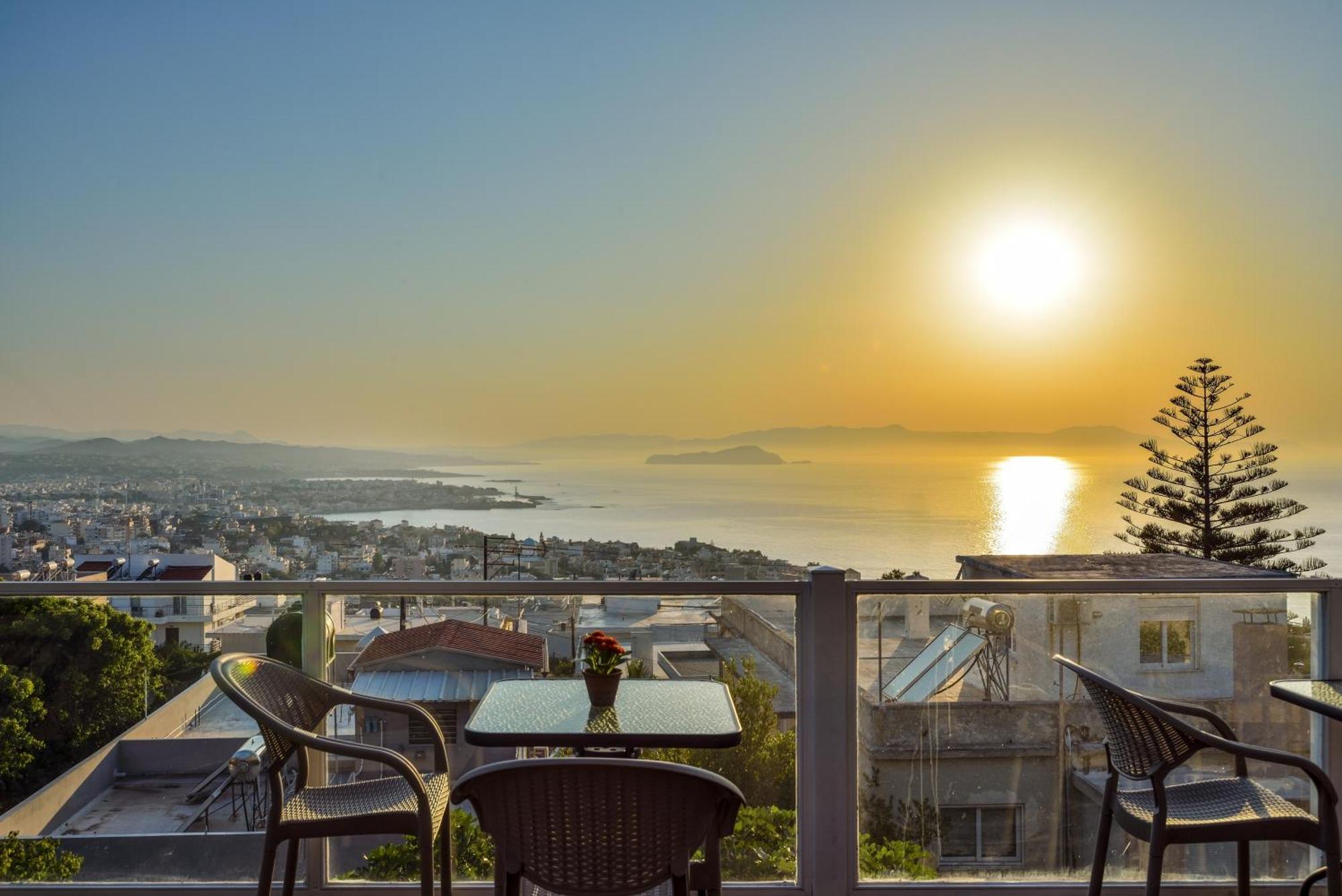 Loucerna Chania Apartment