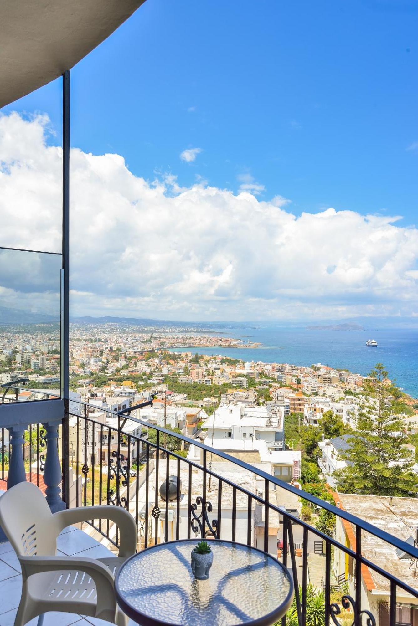 Loucerna Chania Apartment