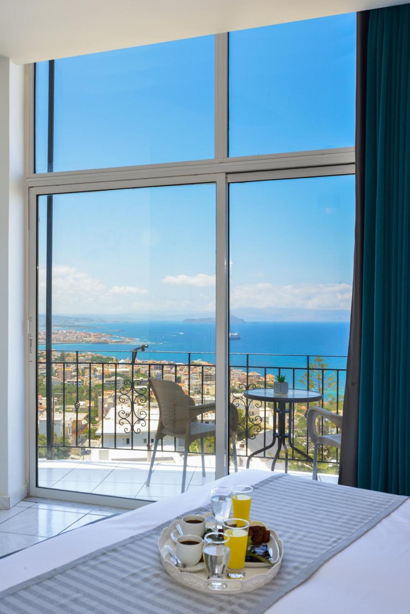 Apartment Loucerna Chania *