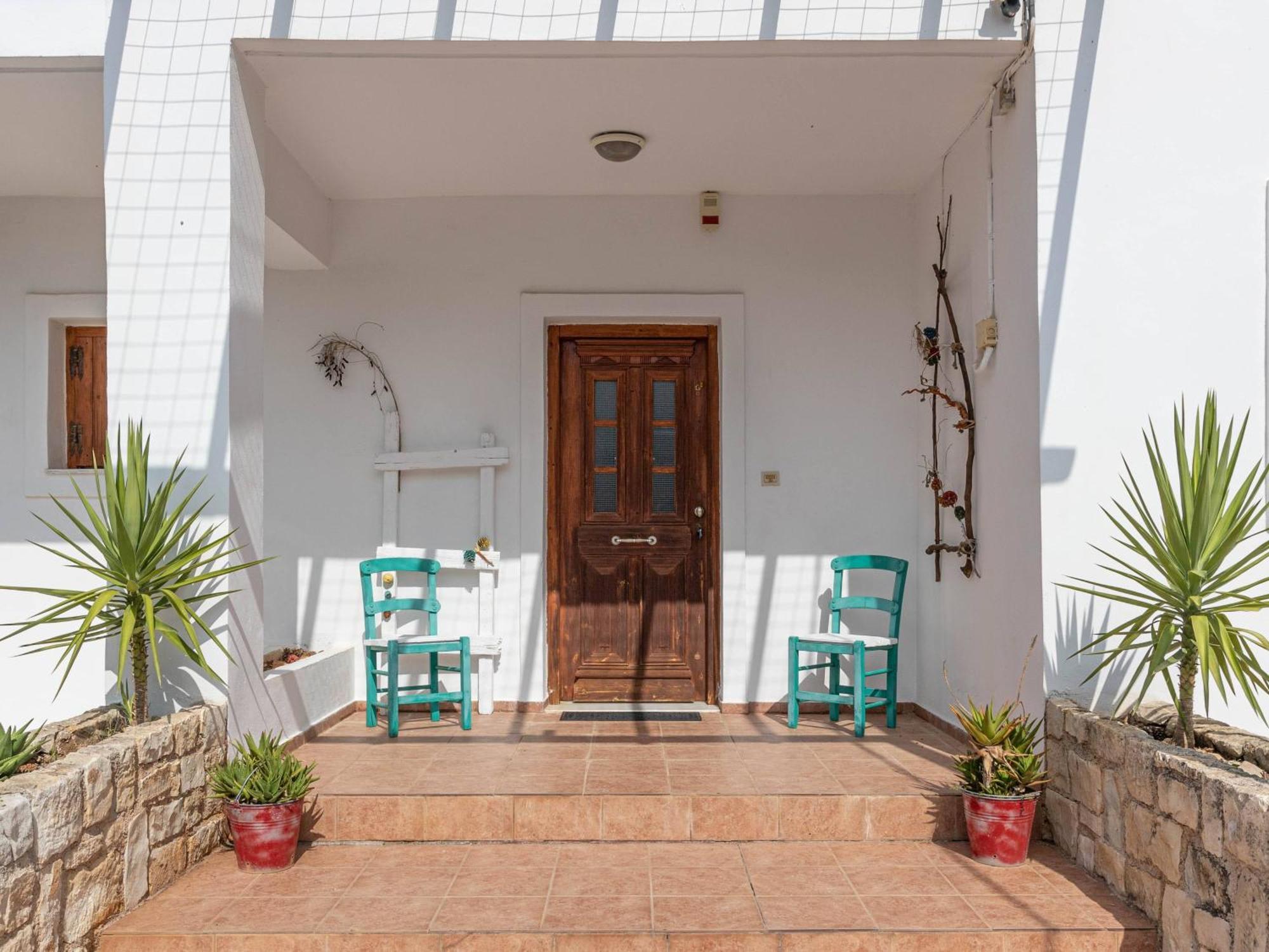 Villa Asteria Not Overlooked, 3 Min Drive To Chania (Crete)