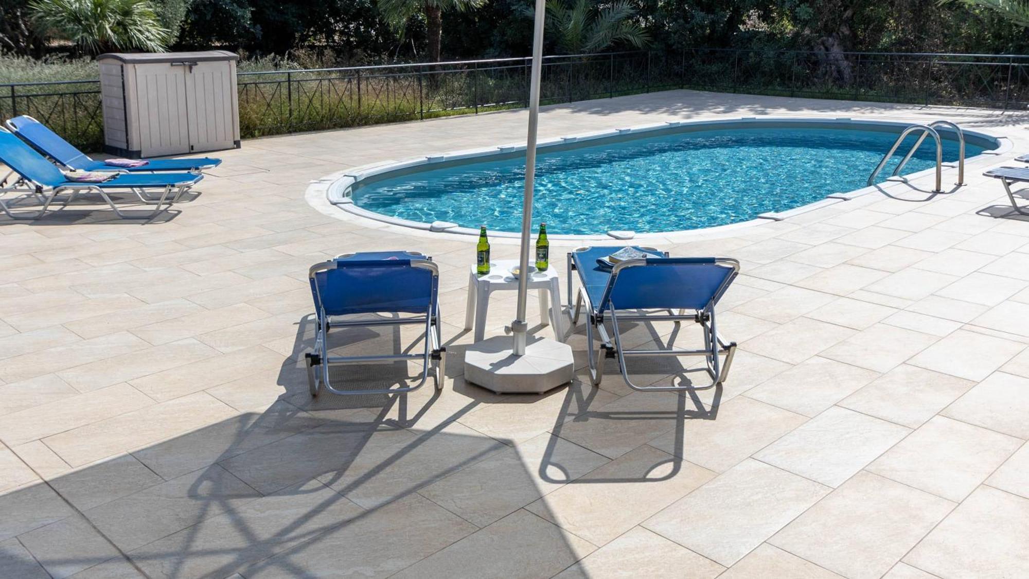 Asteria Not Overlooked, 3 Min Drive To *