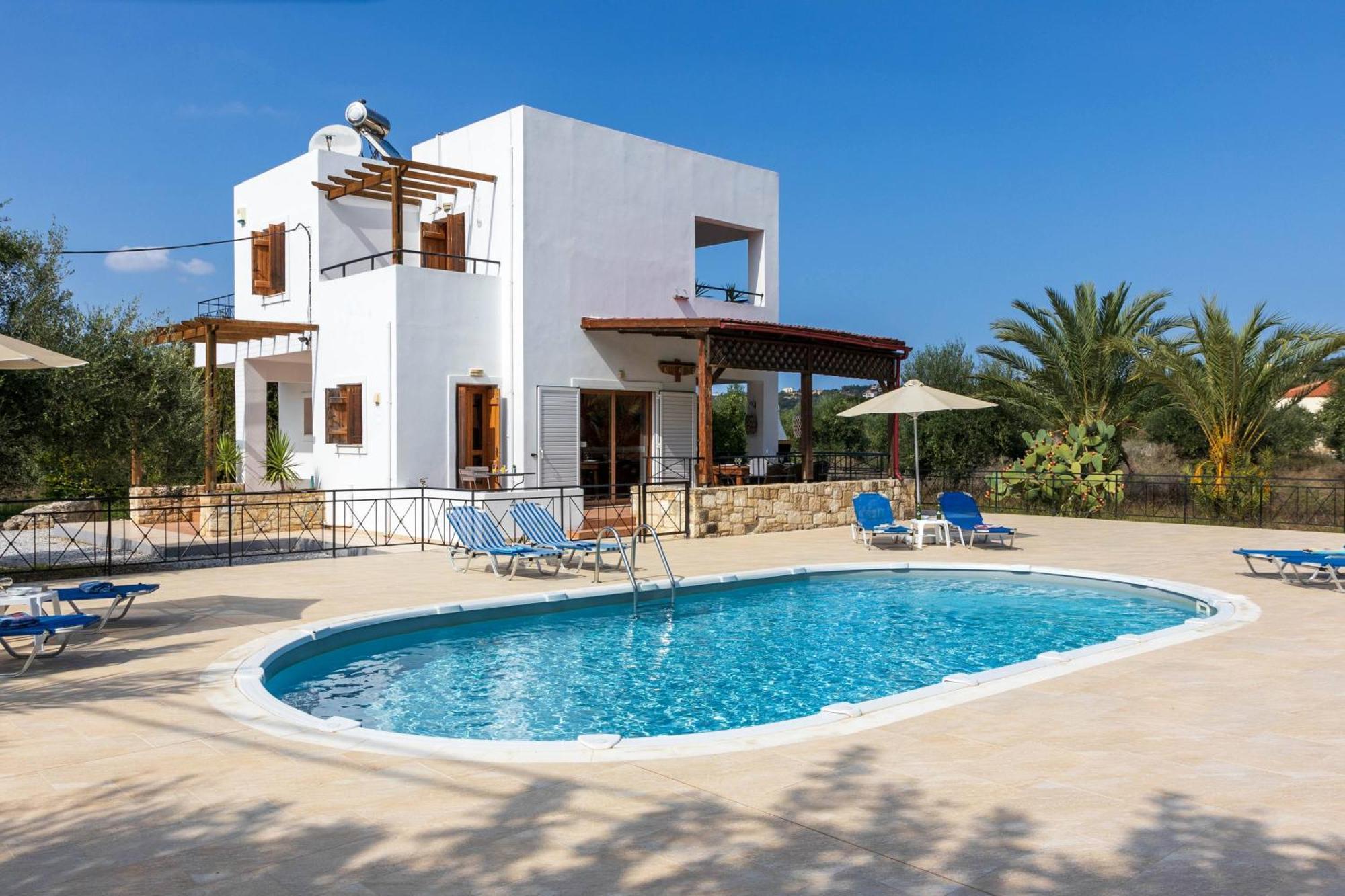 Asteria Not Overlooked, 3 Min Drive To * Chania (Crete)