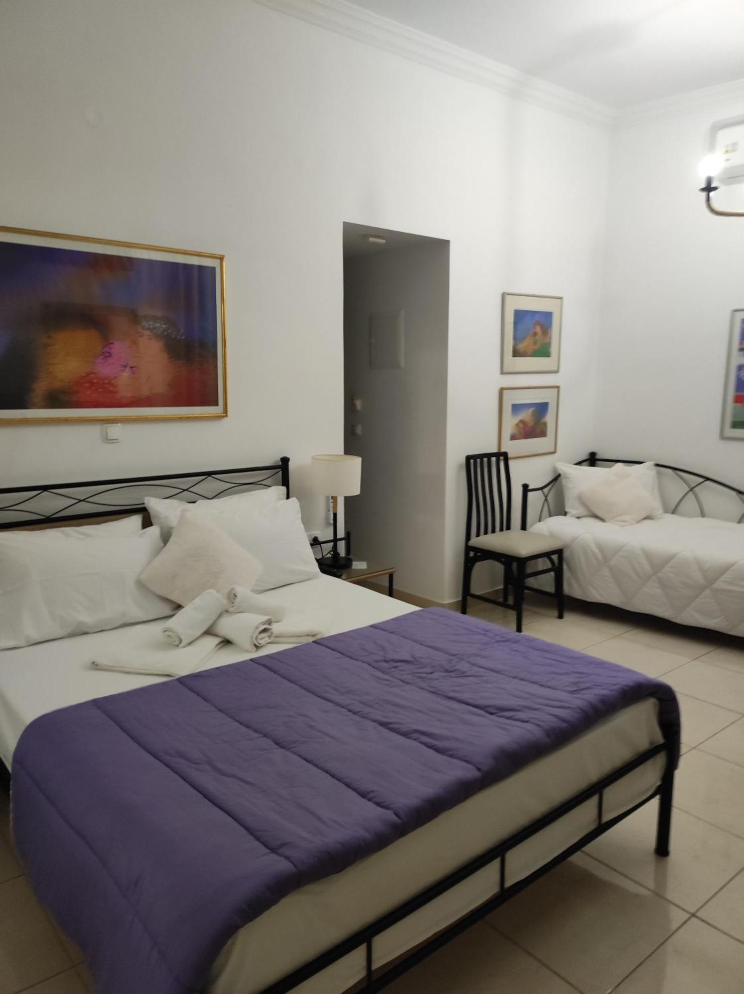 Porto Chania Guest house