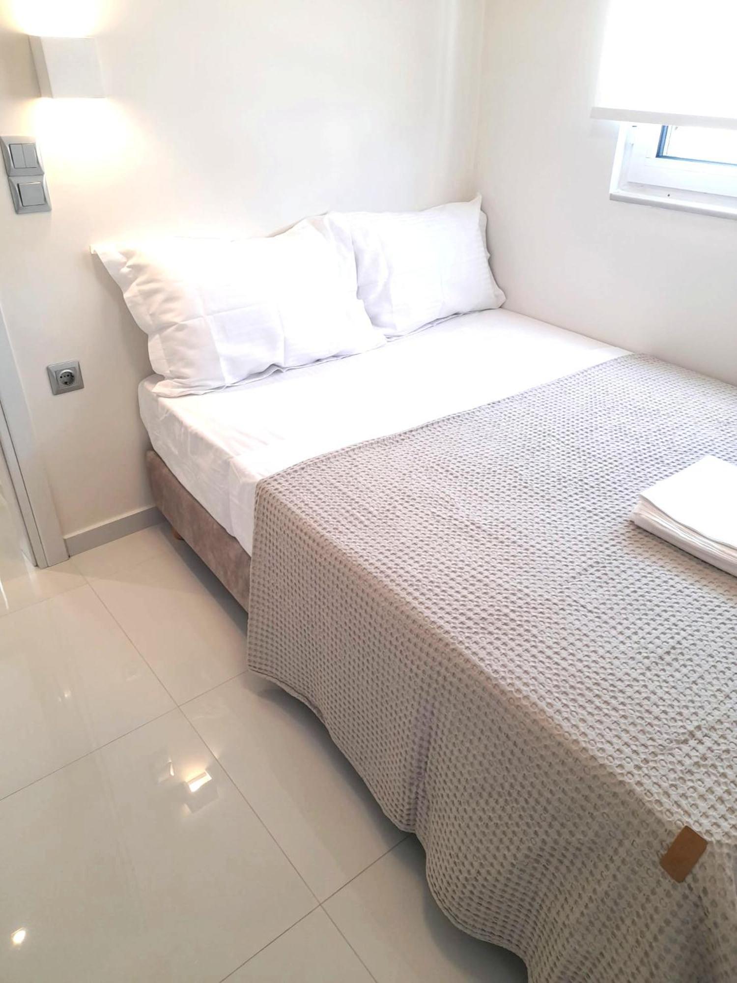 White Dome Apartment