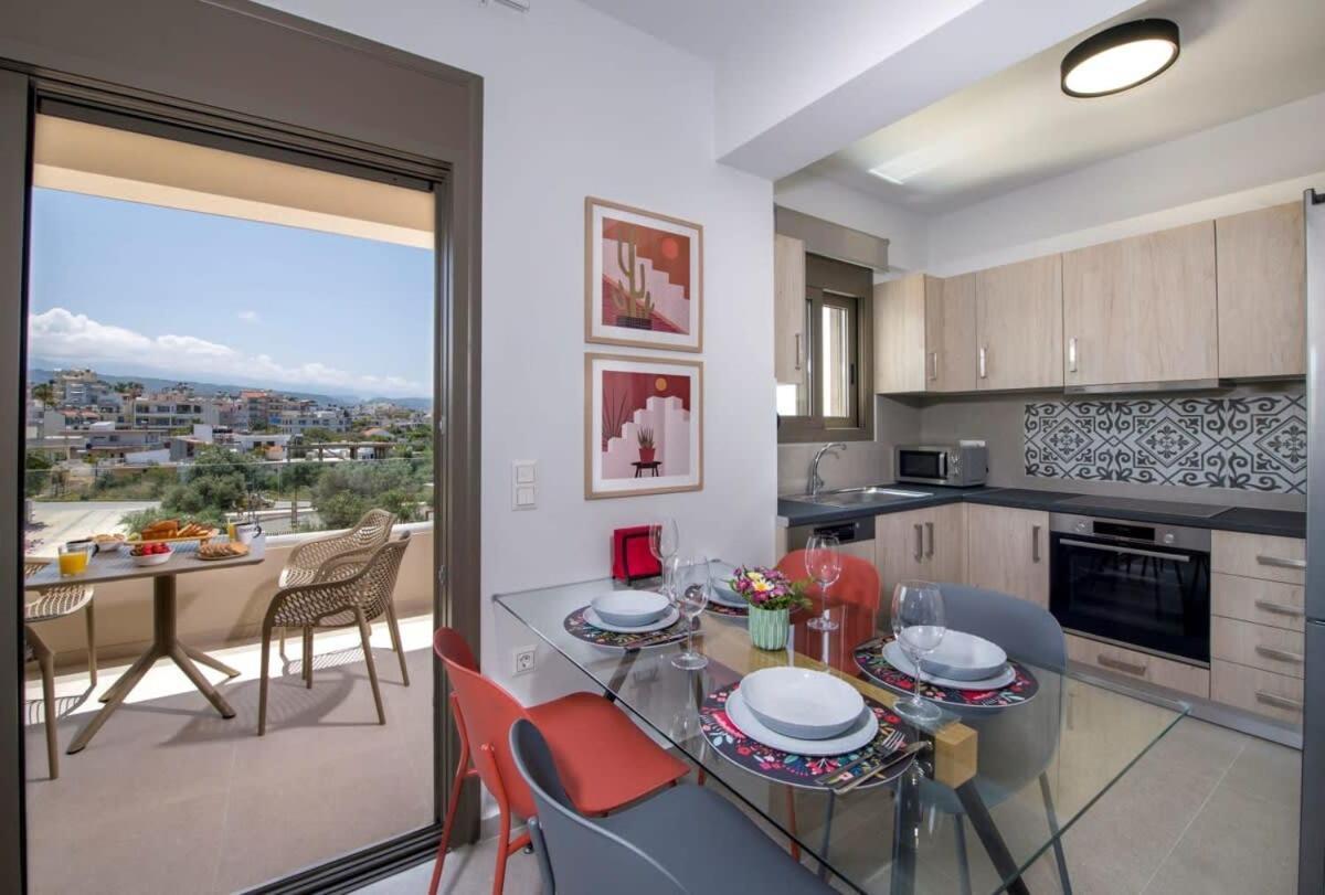 α ηeaven View Park Gem - Chania Getaway Apartment