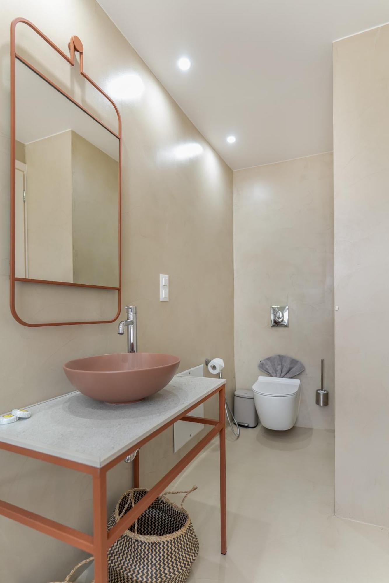 Camara Apartment