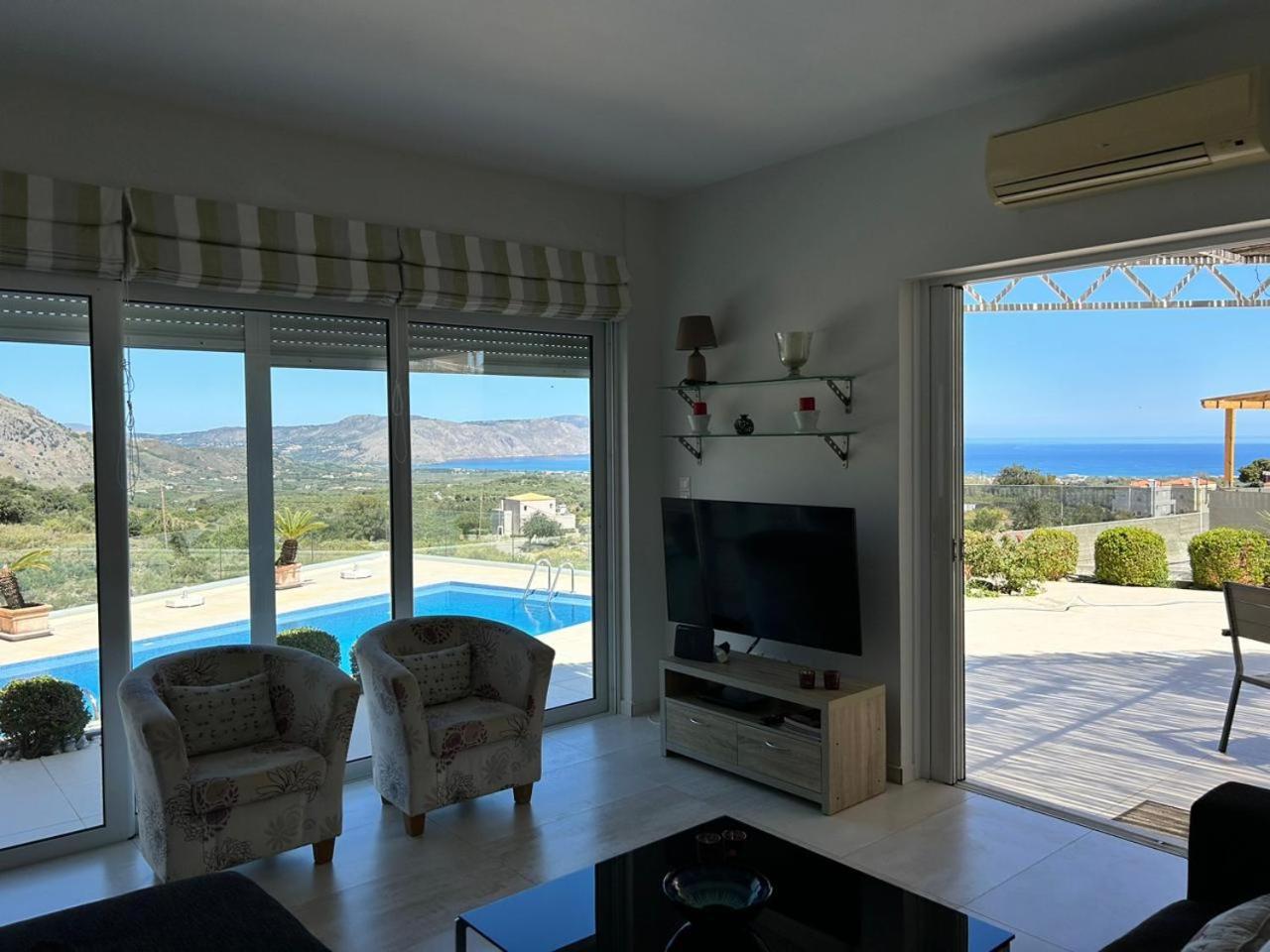 Villa Vuna - Heated Pool -sea View Chania (Crete)